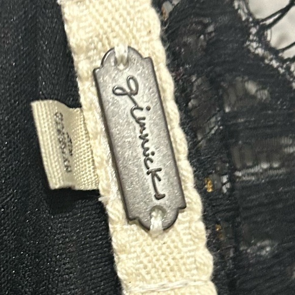 Gimmicks tank top size small - Picture 5 of 5